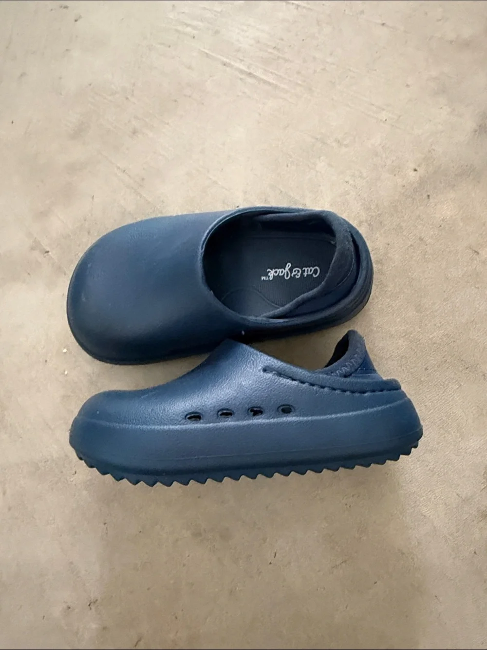 Cat & Jack Navy Blue Kids Slip-On Clogs